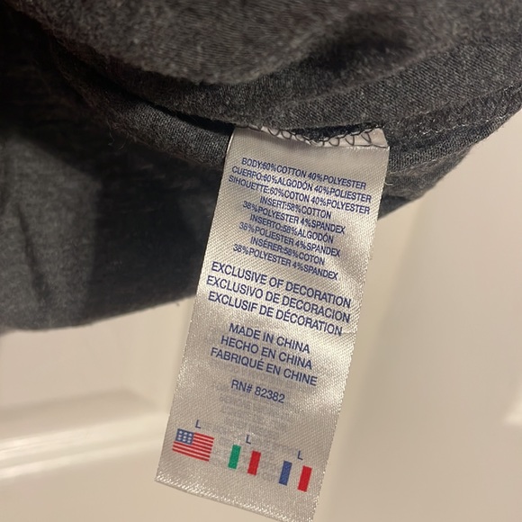 Champion short sleeve grey shirt size kids large NWOT - Picture 7 of 8